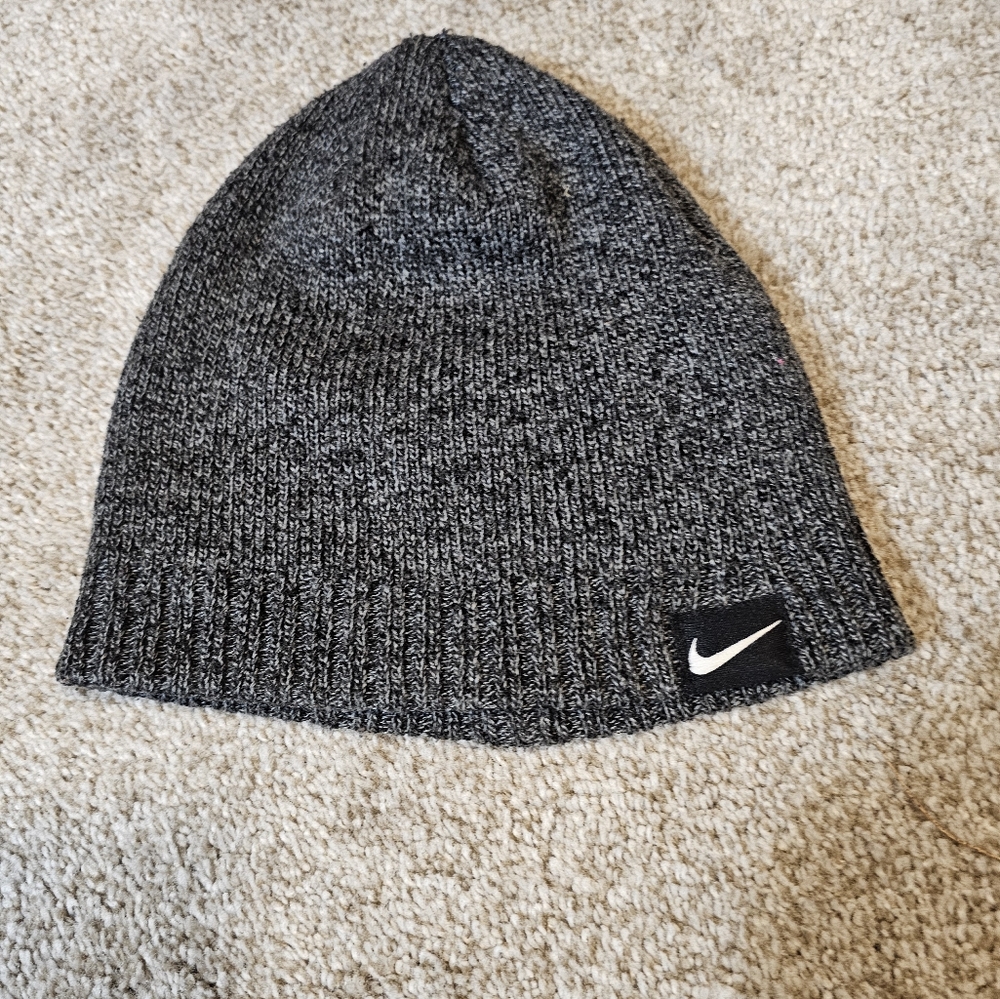 Nike knit hat